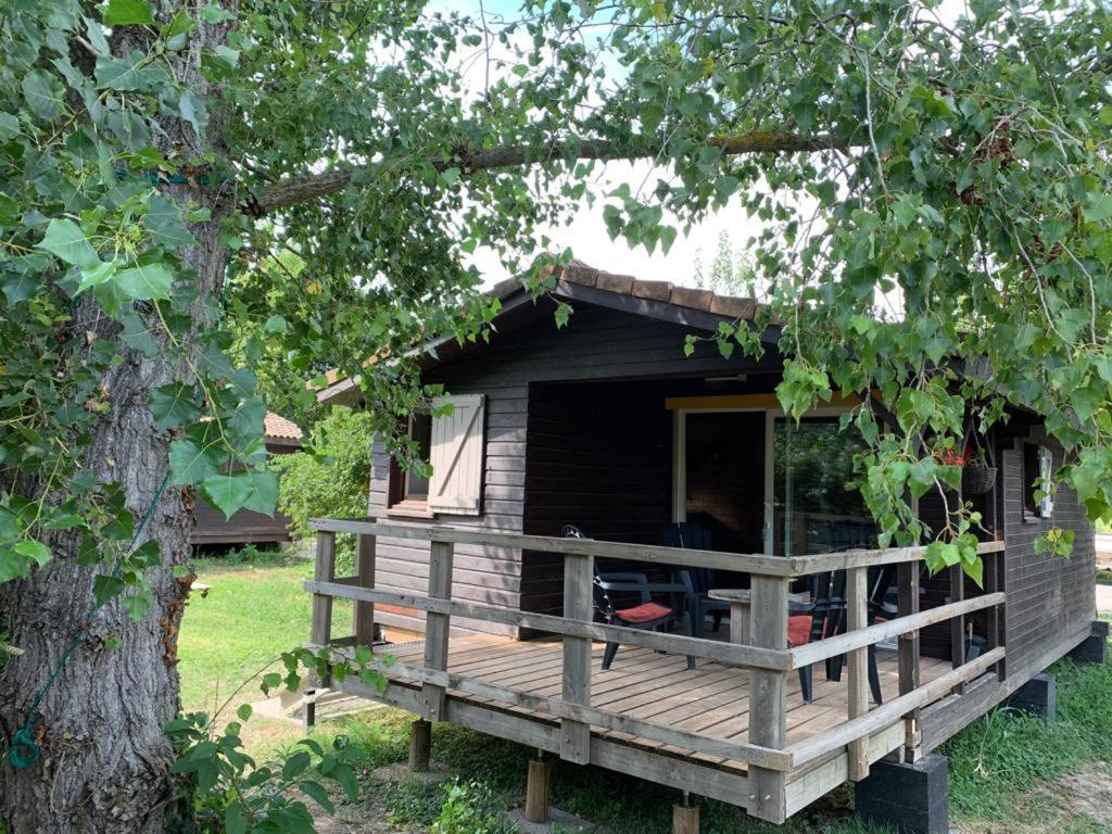 Les Petits Chalets De Dudu La Voulte-sur-Rhone Room photo